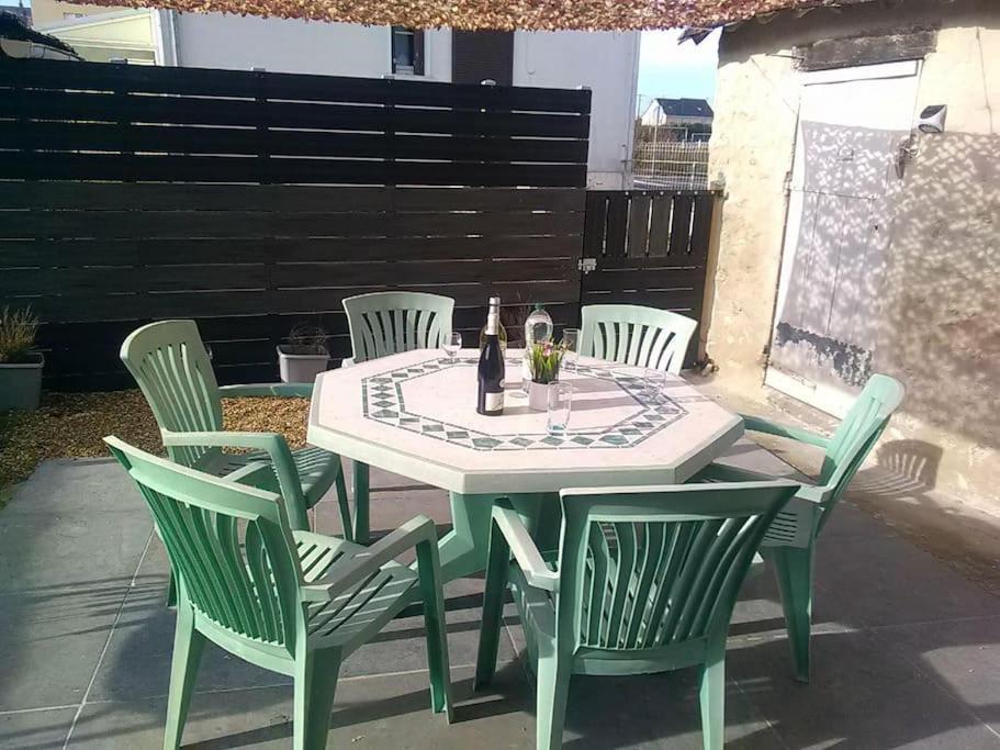 Familiale Au Coeur Du Village Holiday home Villiers-au-Bouin
